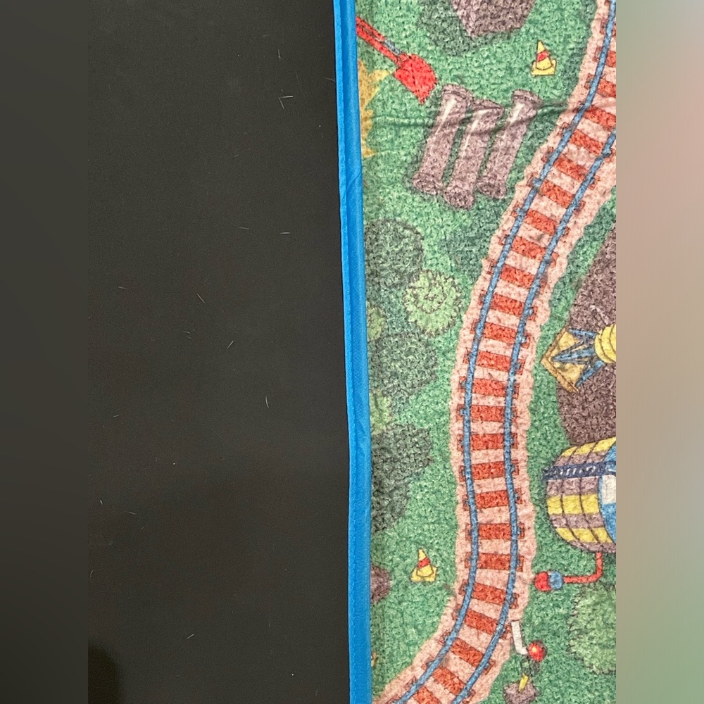 Play Mat - Train Track & Construction Site - Picture 2 of 2